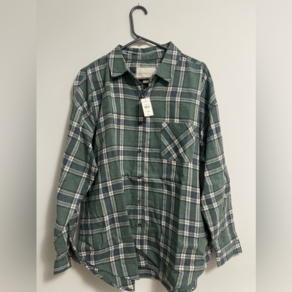 Aeropostale Women’s Button Down Shirt - Picture 1 of 2